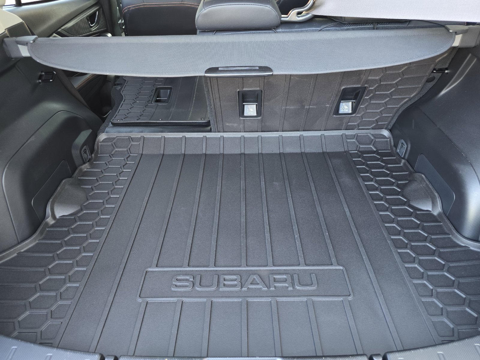 Used 2020 Subaru Crosstrek 2.0i Limited w/ Popular Package #5 image 15