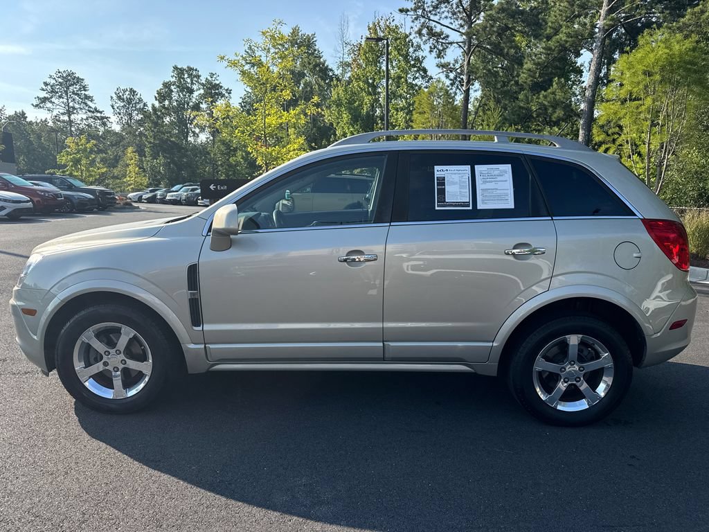 Used 2014 Chevrolet Captiva Sport LT FWD image 4