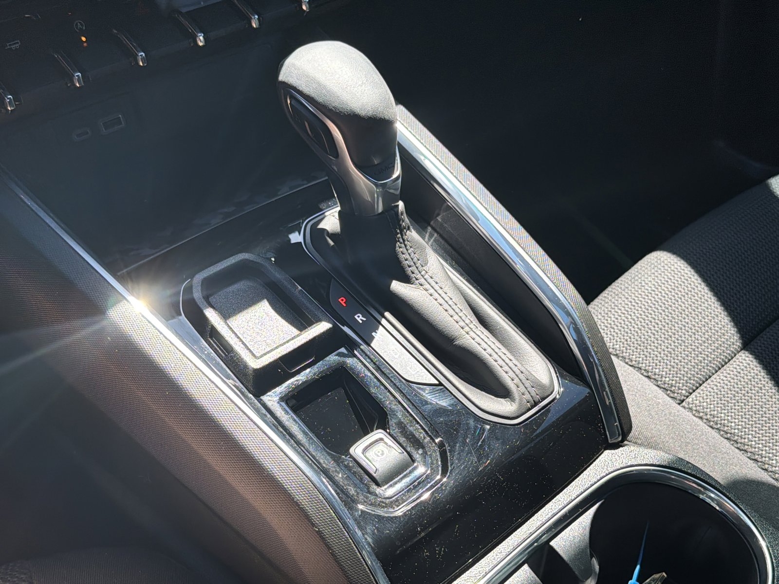 Used 2024 GMC Canyon Elevation w/ Convenience Package image 29