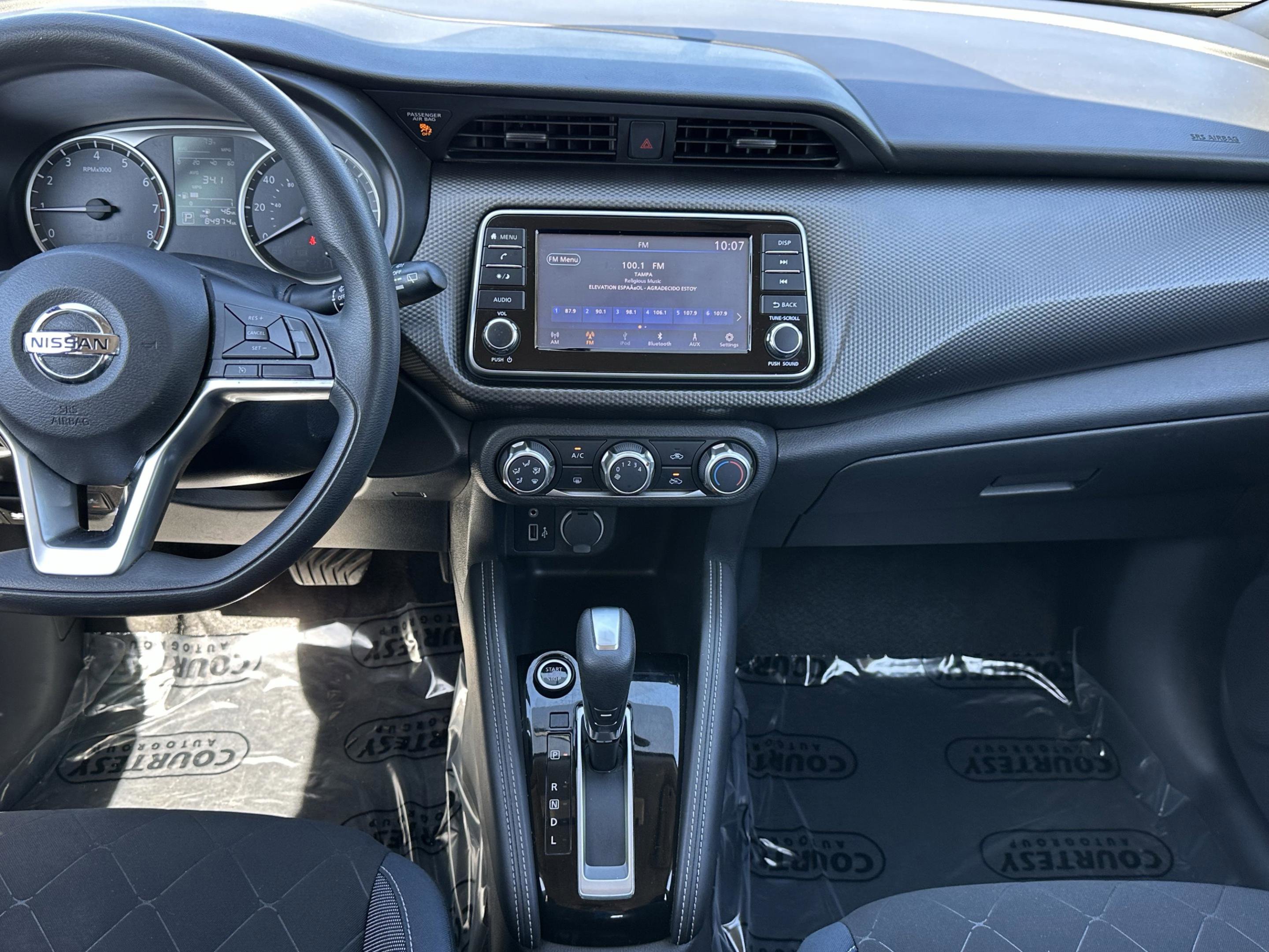 Used 2018 Nissan Kicks S FWD image 34