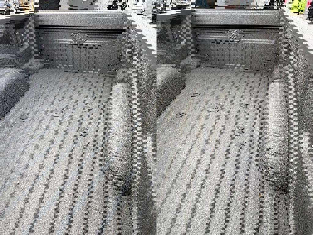 Certified 2026 Ford F350 Platinum w/ Tremor Off-Road Package image 21