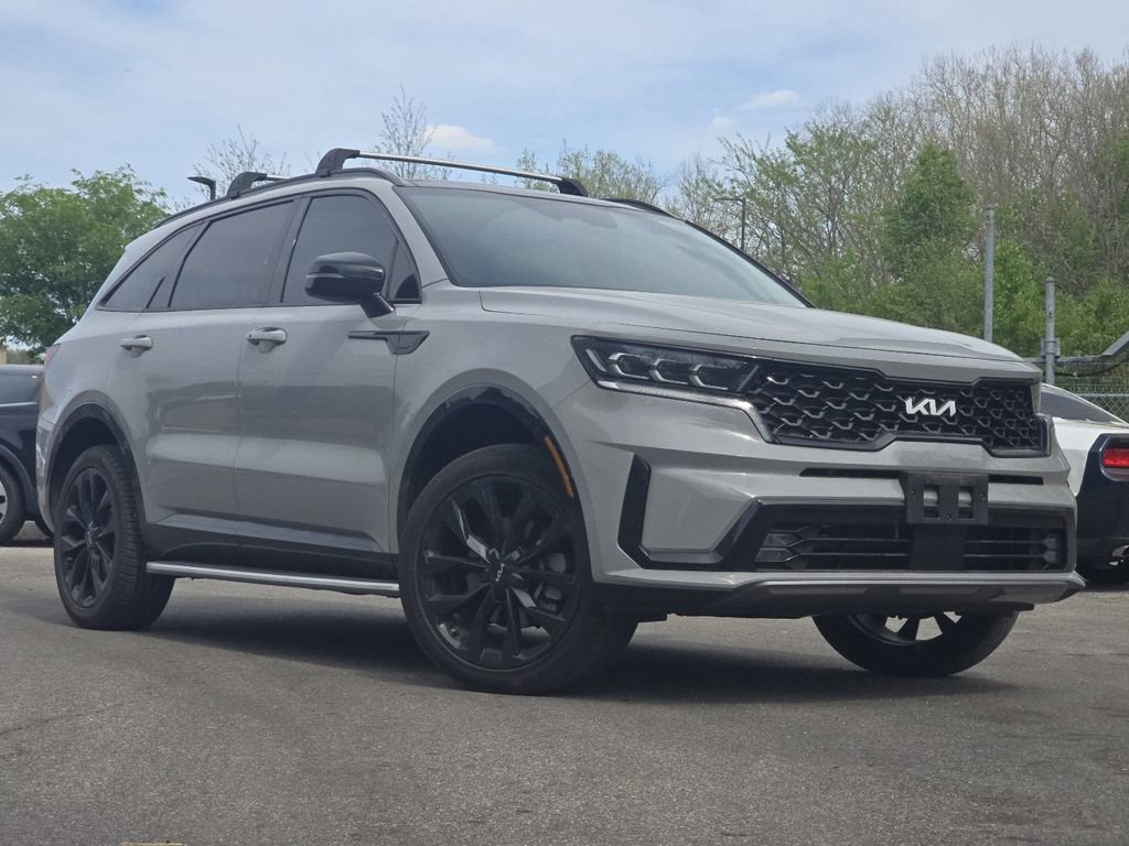 Used 2023 Kia Sorento SX AWD/4WD image 2