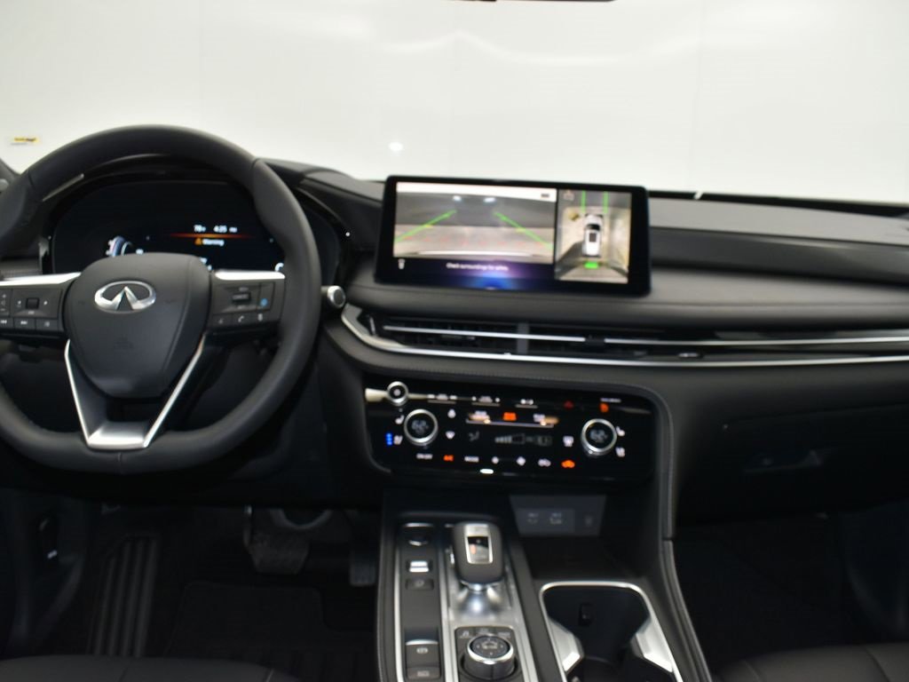 Used 2025 INFINITI QX60 Luxe w/ Black Edition image 22