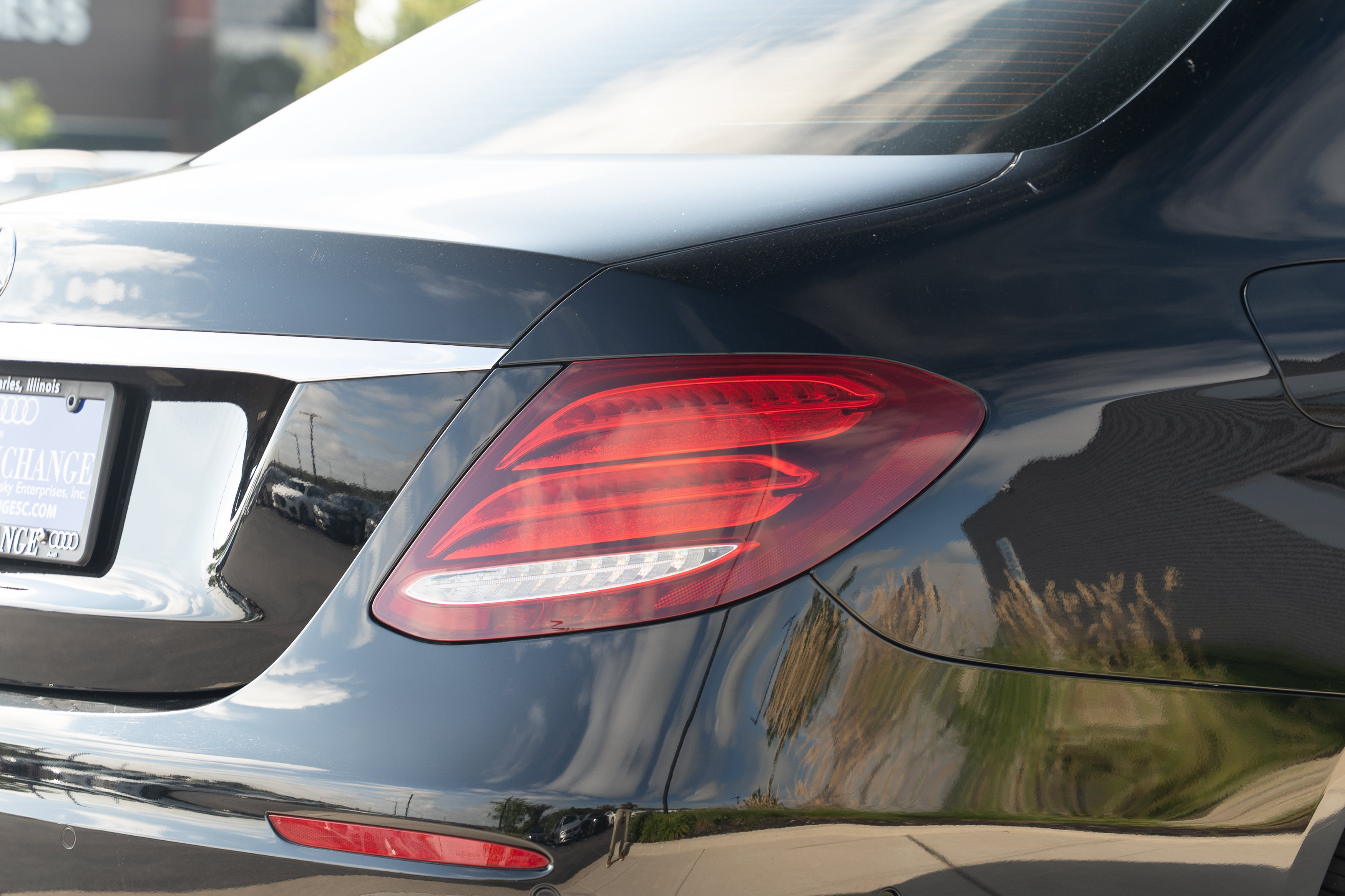 Used 2017 Mercedes-Benz E 300 image 27