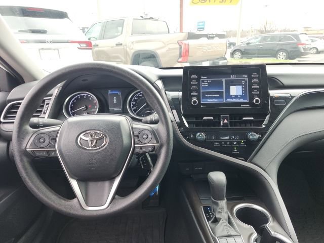 Used 2024 Toyota Camry LE FWD image 11