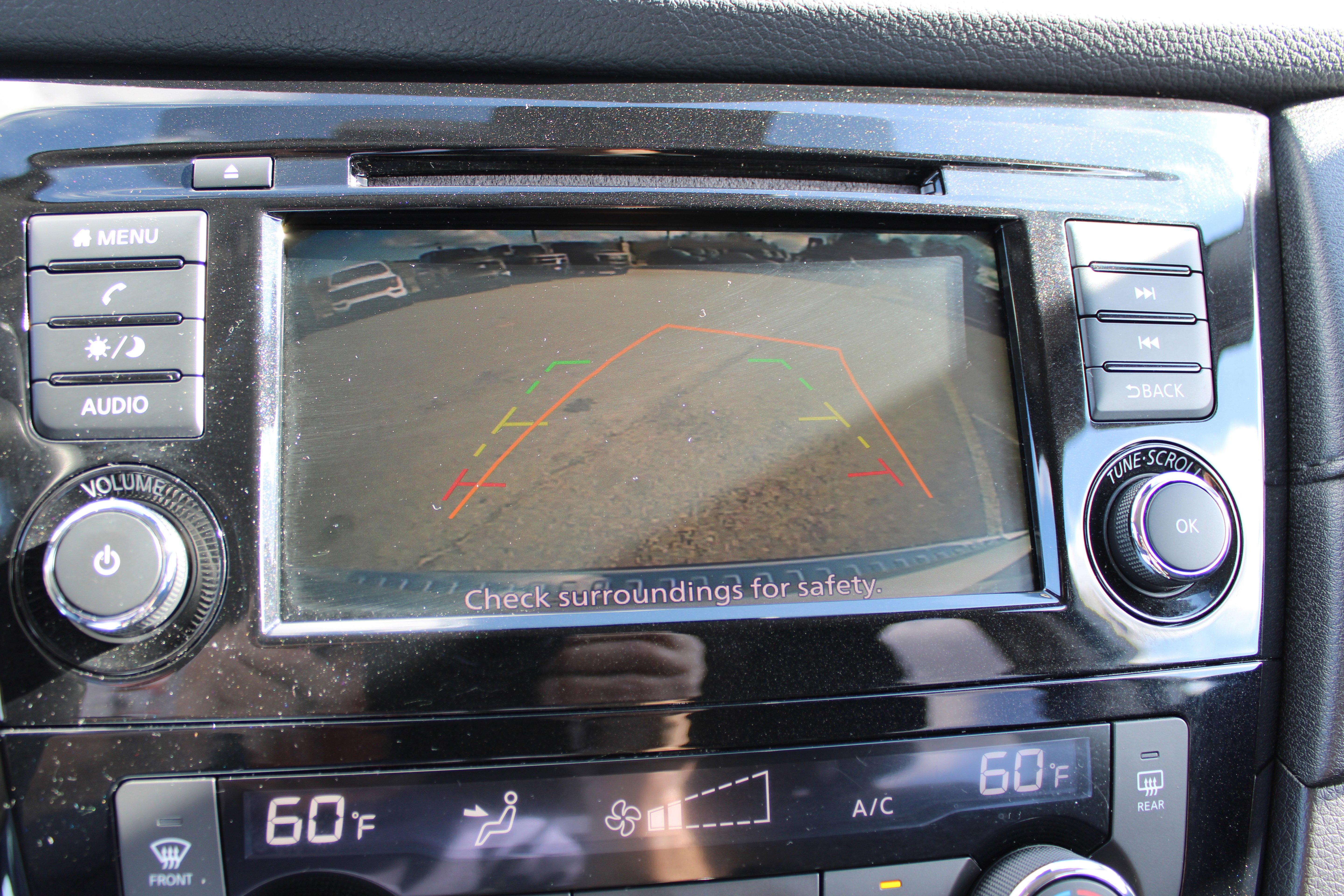 Used 2020 Nissan Rogue SV image 22