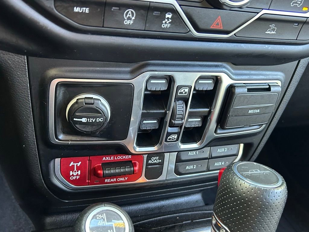 Certified 2023 Jeep Gladiator Mojave w/ LED Lighting Group image 55