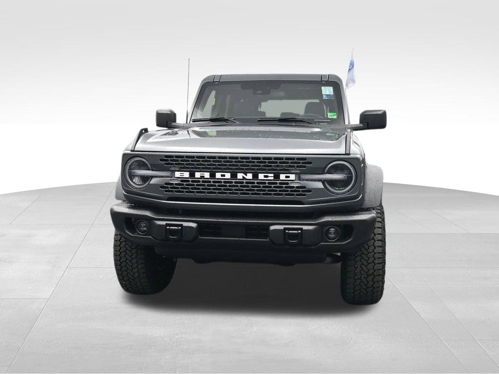 New 2025 Ford Bronco Badlands w/ Sasquatch Package image 3