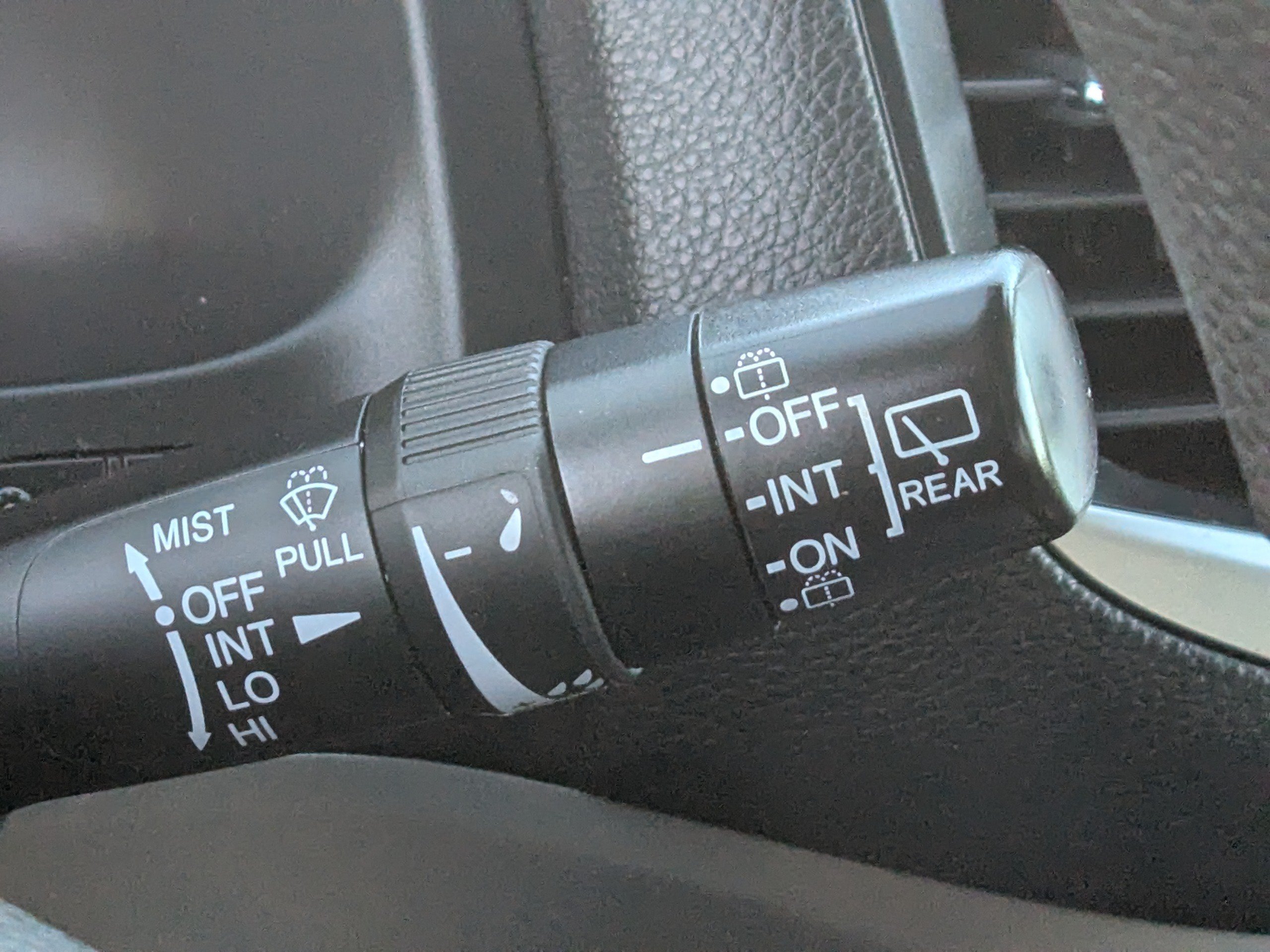 Used 2019 Honda Pilot LX image 28