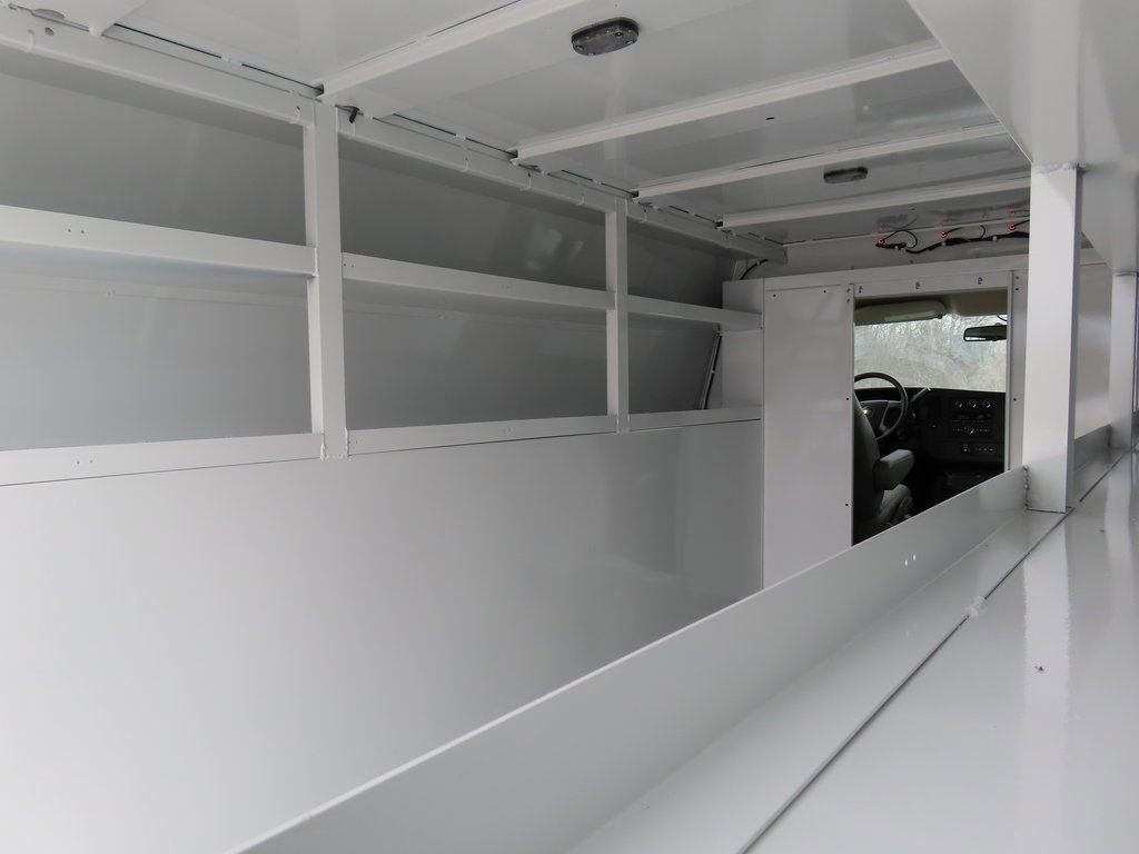 New 2025 Chevrolet Express 3500 w/ Power Convenience Package image 20