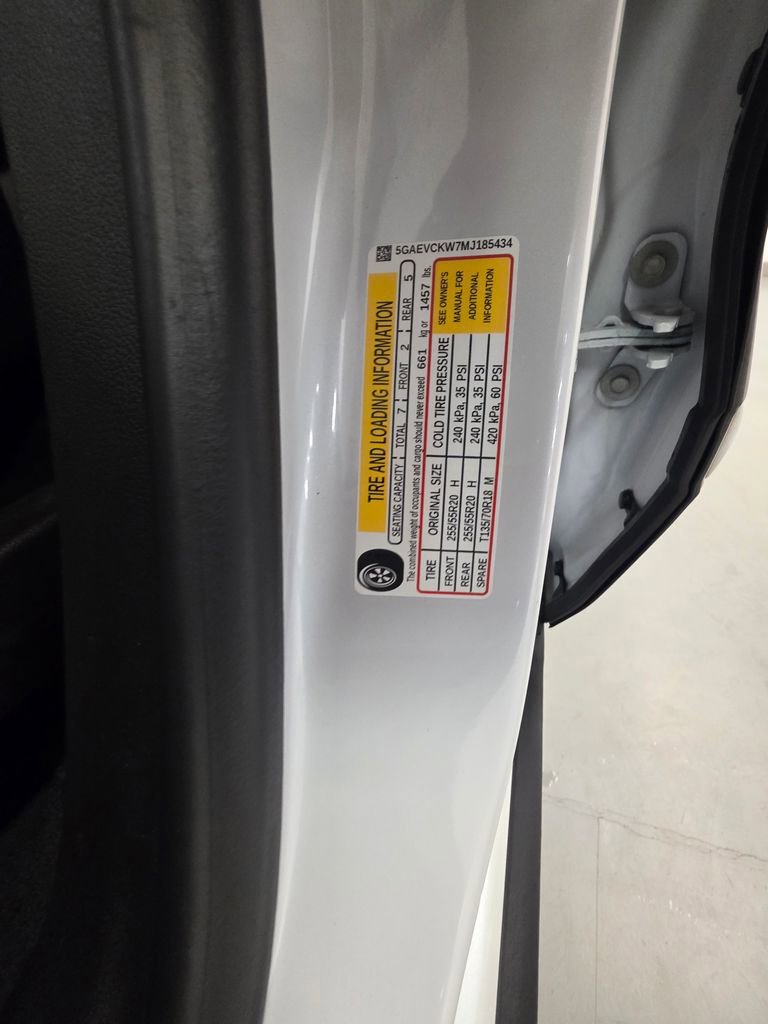 Used 2021 Buick Enclave Avenir w/ Avenir Technology Package image 21