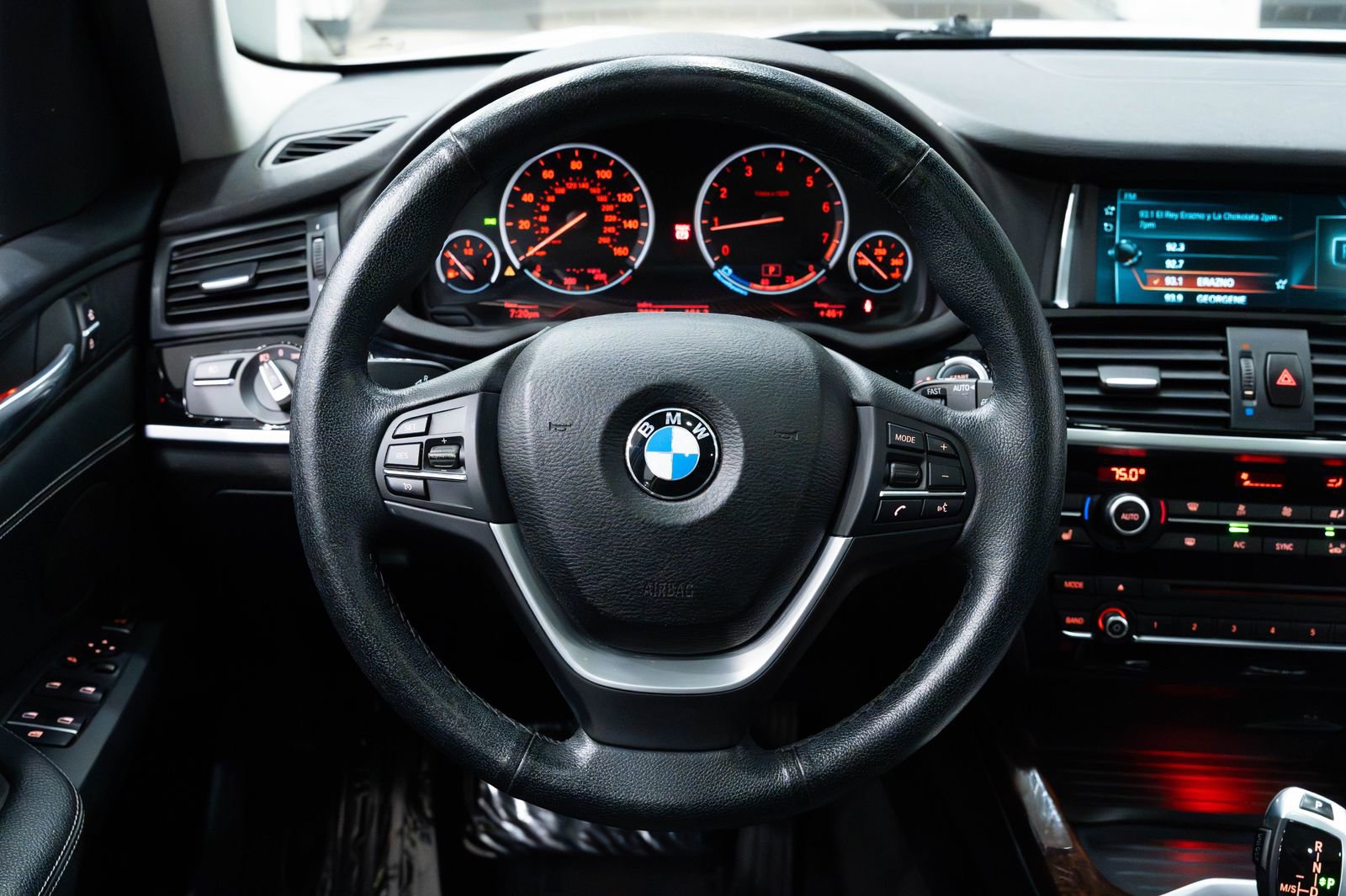 Used 2017 BMW X3 xDrive28i image 12