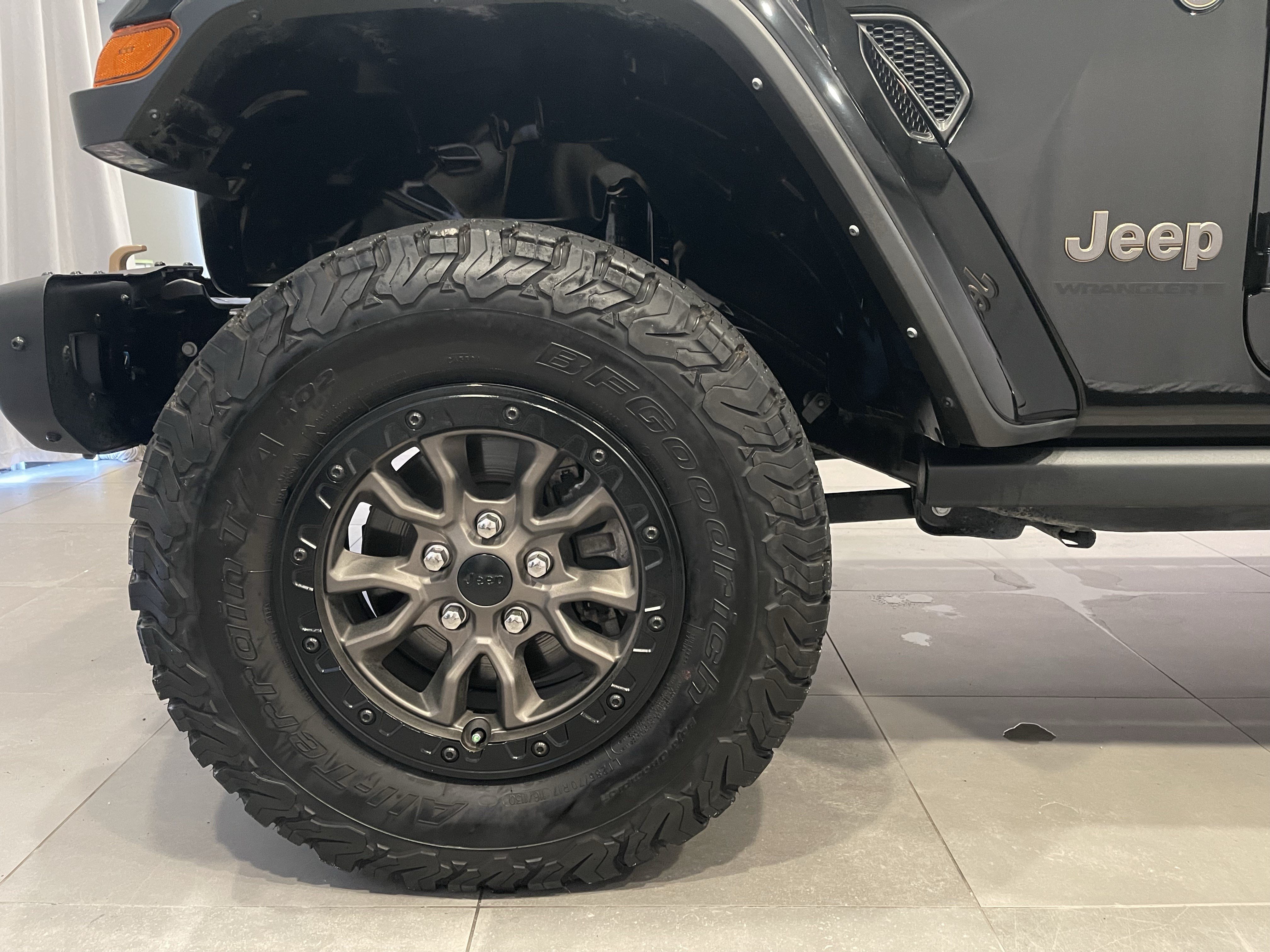 Used 2023 Jeep Wrangler Unlimited Rubicon 392 AWD/4WD image 7