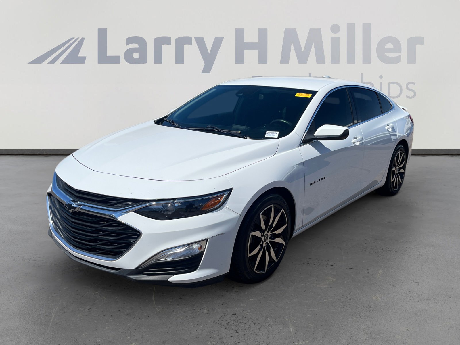 Used 2021 Chevrolet Malibu RS image 1
