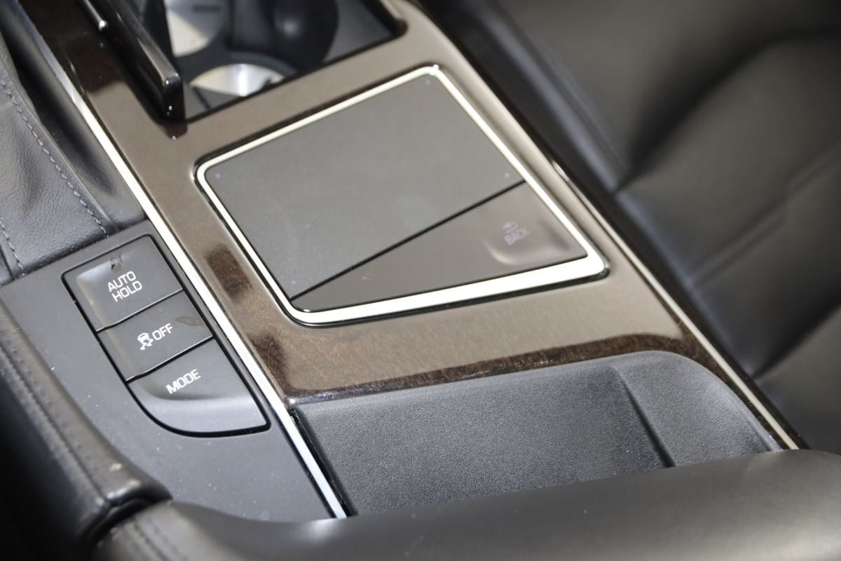 Used 2018 Cadillac CT6 Platinum AWD/4WD image 40