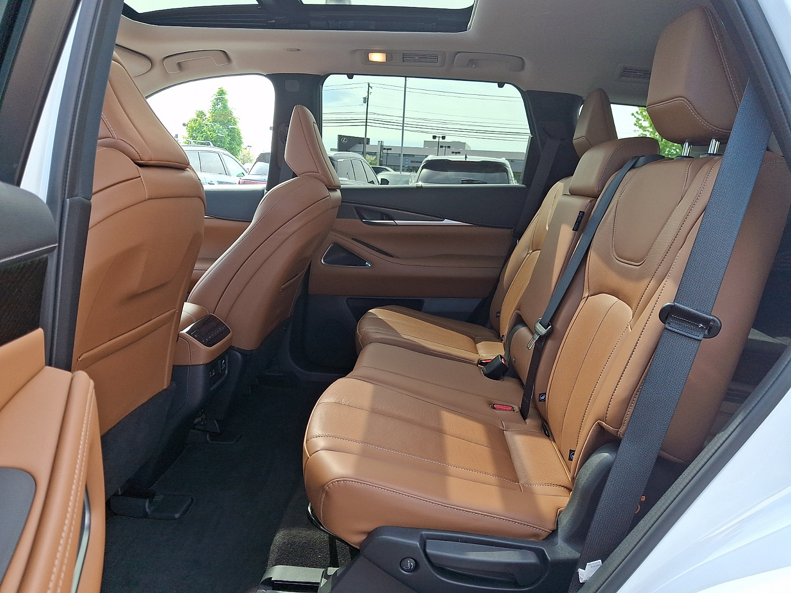 Certified 2025 INFINITI QX60 Sensory w/ Vision Package AWD/4WD image 10