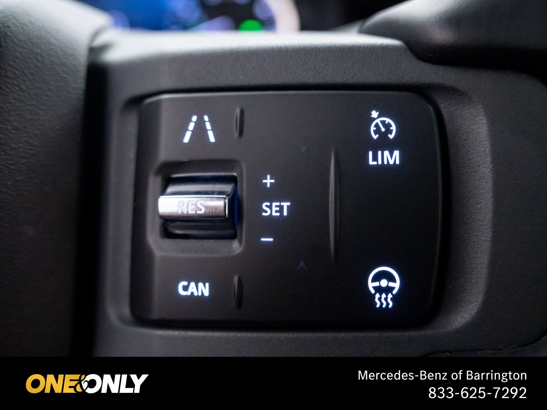 Used 2023 Land Rover Defender 110 X-Dynamic SE AWD/4WD image 23