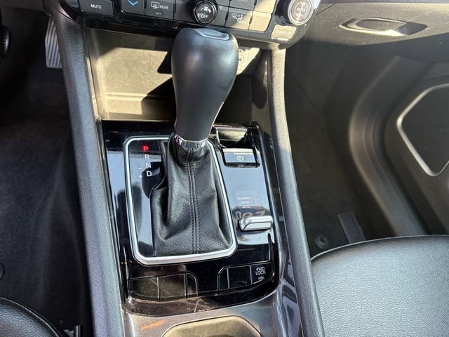 Used 2024 Jeep Compass Latitude image 12