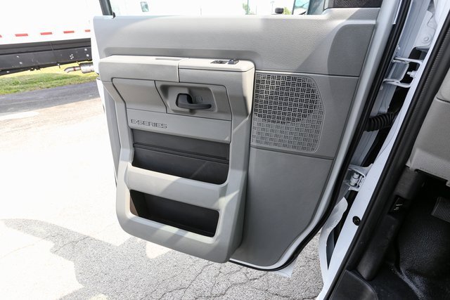 New 2026 Ford E-350 and Econoline 350 Super Duty w/ Power Equipment Group image 27