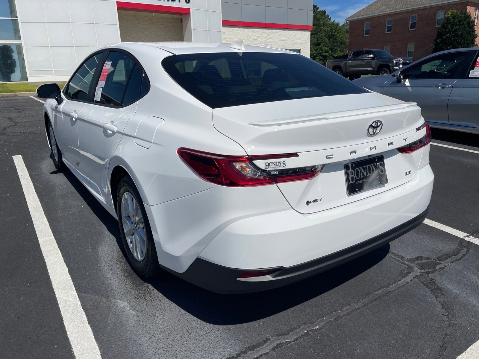 New 2026 Toyota Camry LE FWD image 11
