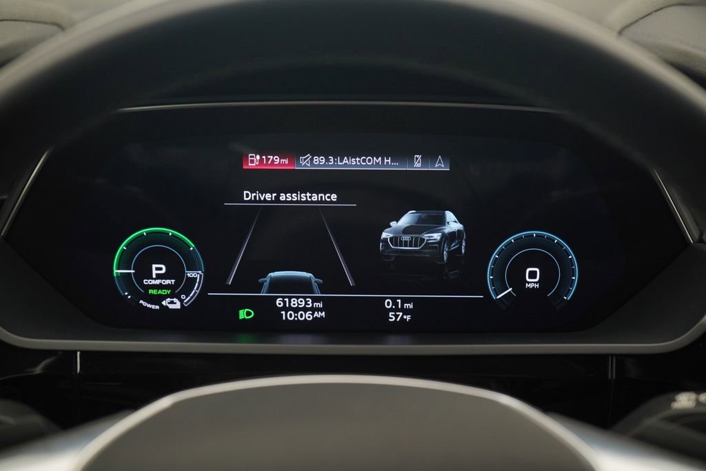 Used 2022 Audi e-tron Premium image 10