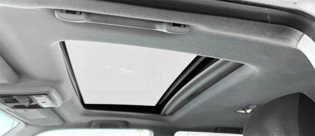 Used 2013 Toyota 4Runner SR5 w/ Convenience Pkg image 14