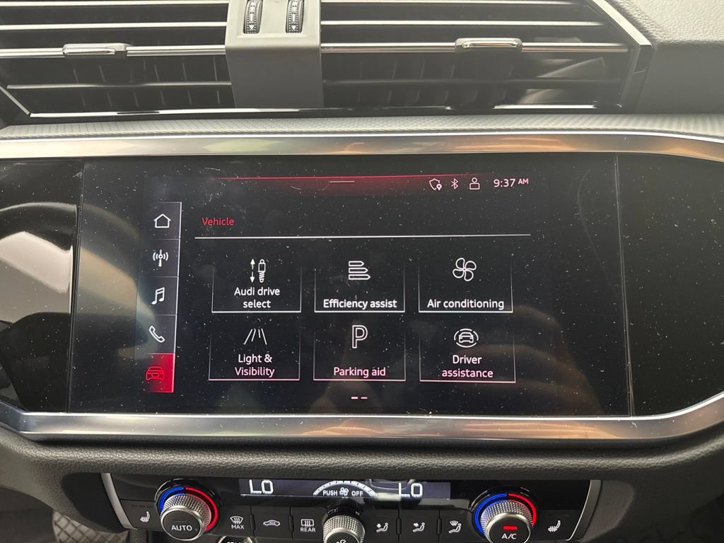 Used 2022 Audi Q3 2.0T Premium Plus AWD/4WD image 17