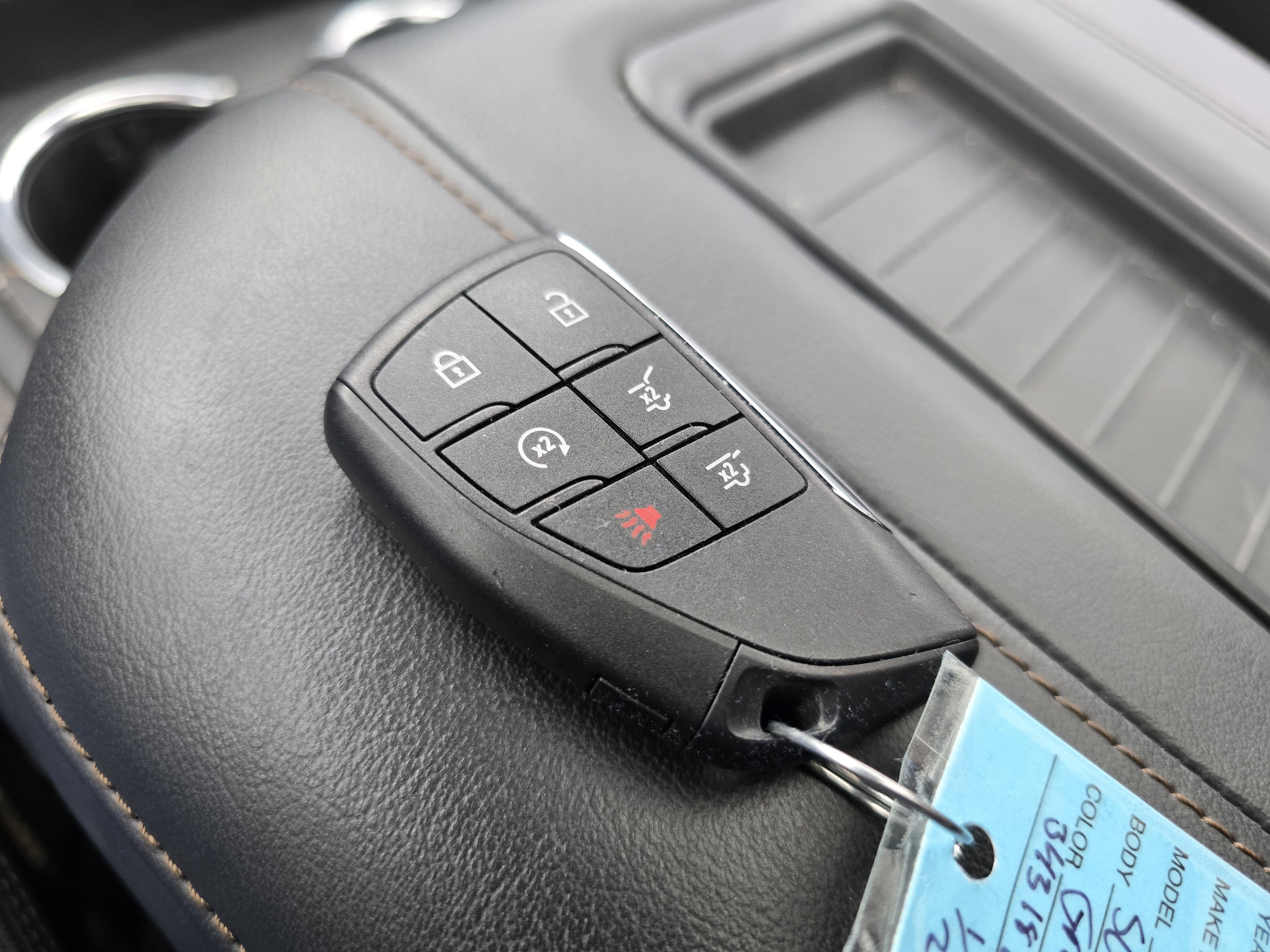 Used 2023 Chevrolet Tahoe High Country image 36