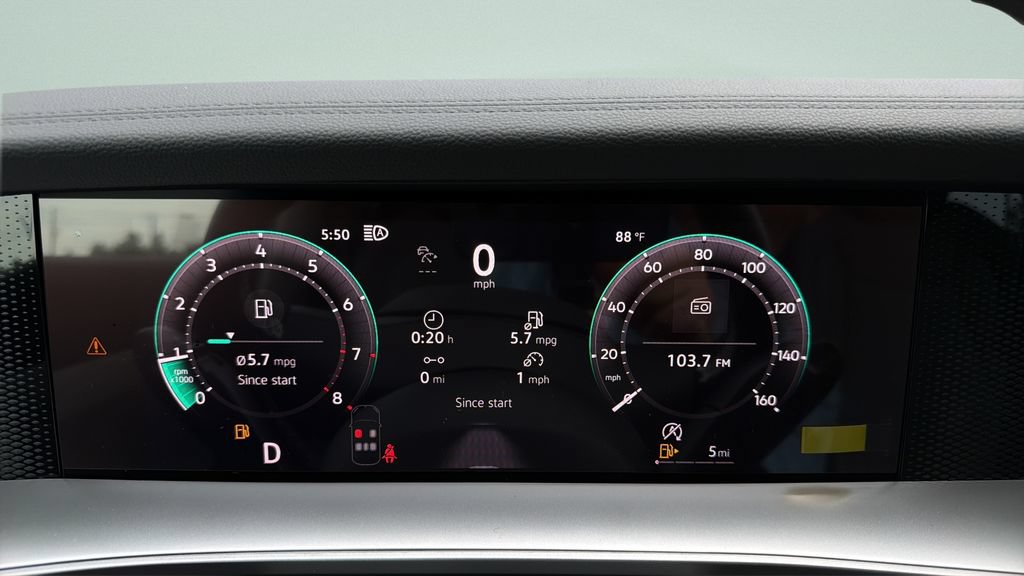 New 2026 Volkswagen Tiguan SE FWD image 35