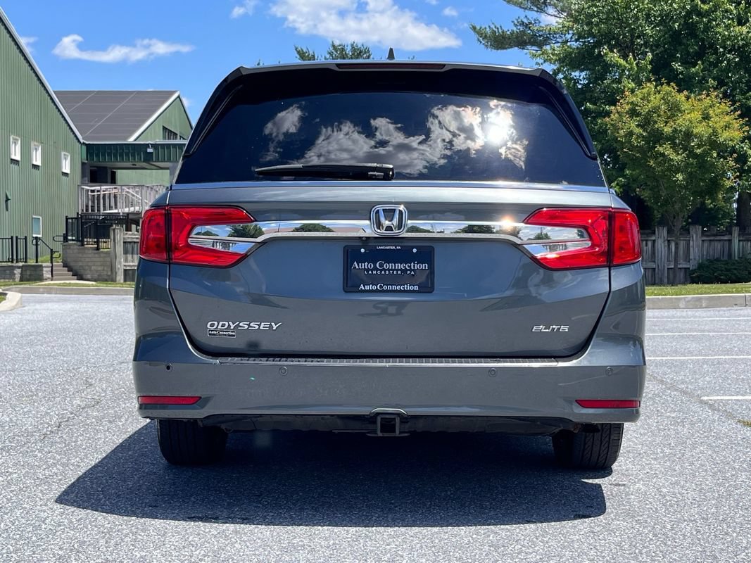 Used 2018 Honda Odyssey Elite image 6
