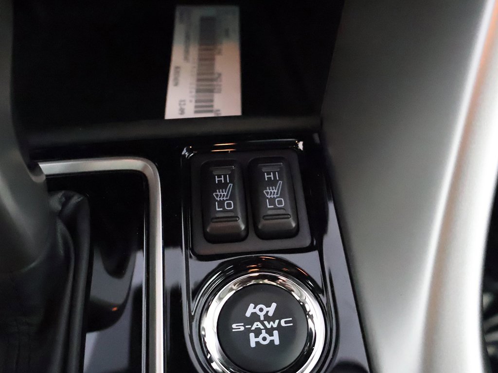 New 2025 Mitsubishi Eclipse Cross LE image 41