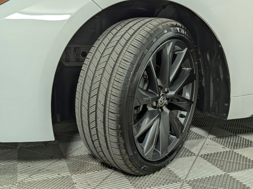 Used 2025 Toyota Corolla SE FWD image 10