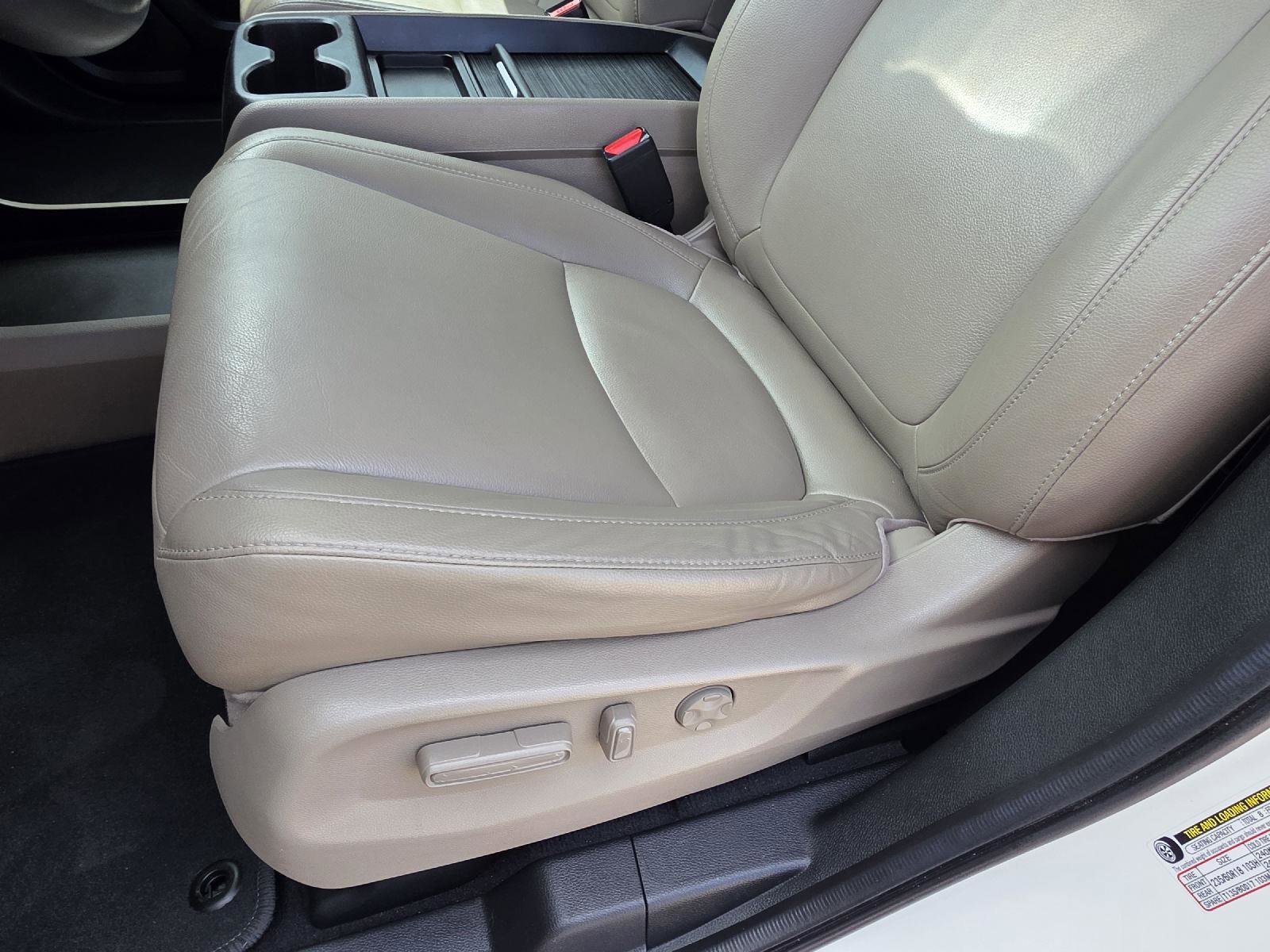 Used 2019 Honda Odyssey EX-L image 36