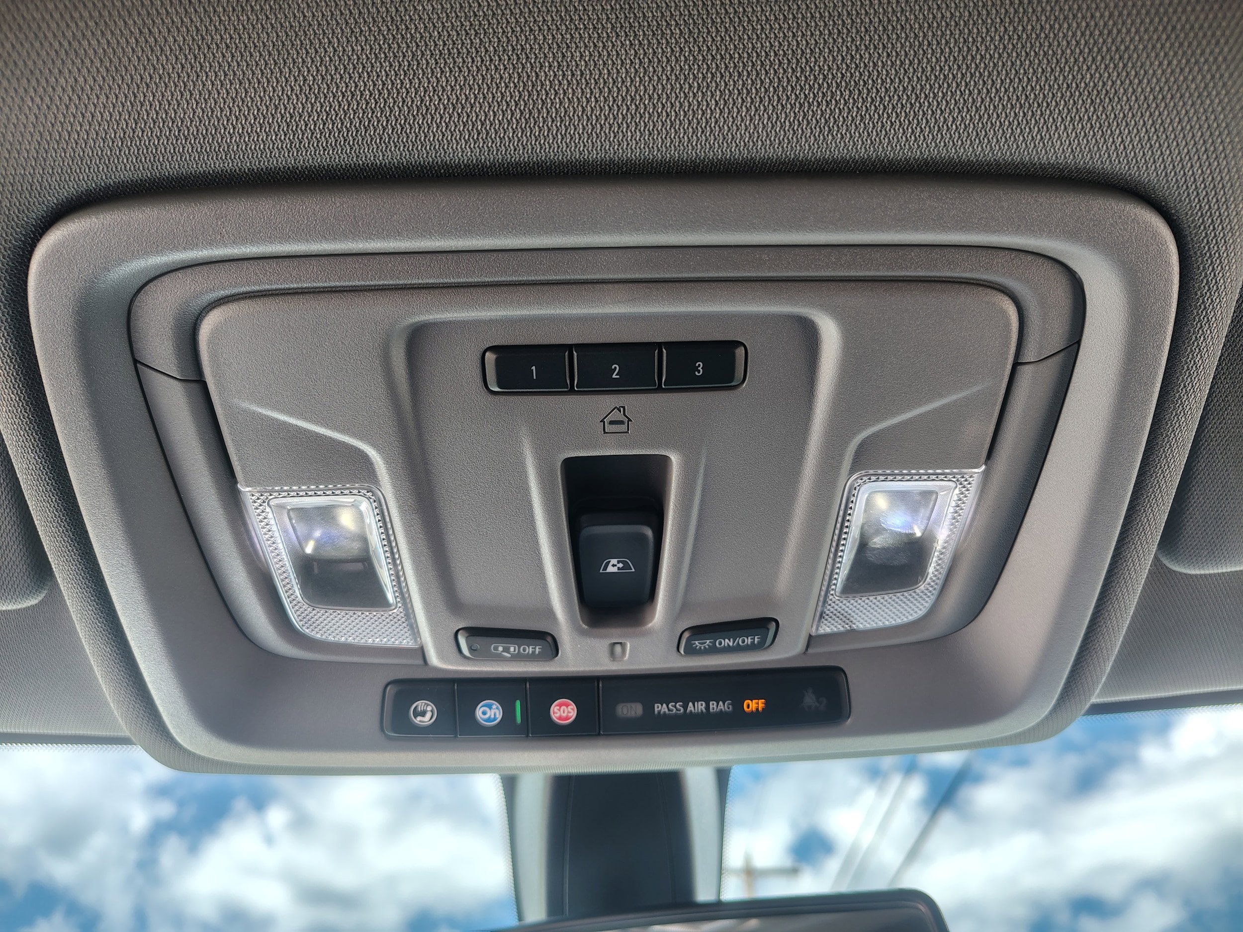 Used 2021 Chevrolet Silverado 1500 LT Trail Boss w/ Convenience Package II AWD/4WD image 34
