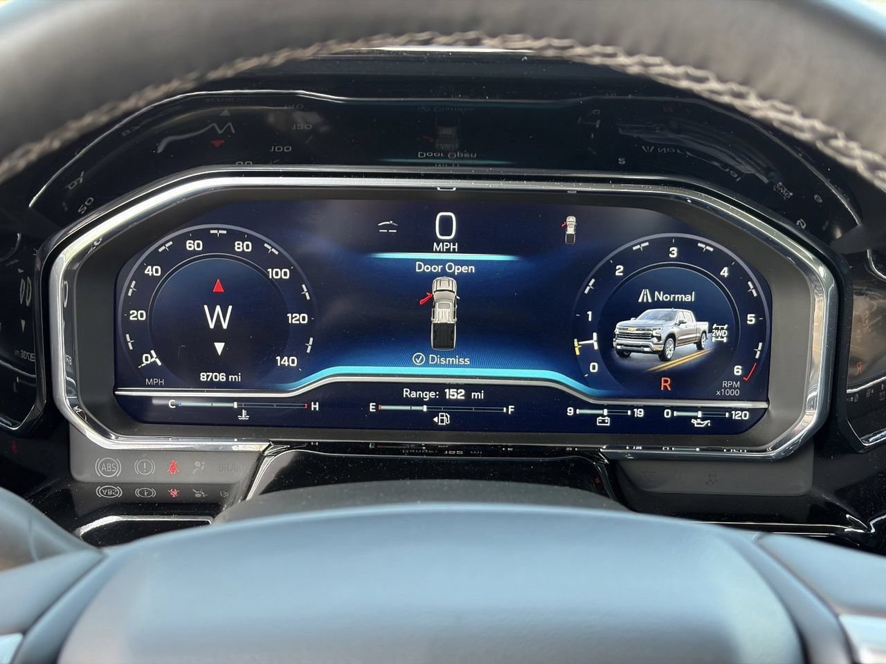 Used 2025 Chevrolet Silverado 1500 RST w/ Dark Appearance Package AWD/4WD image 33