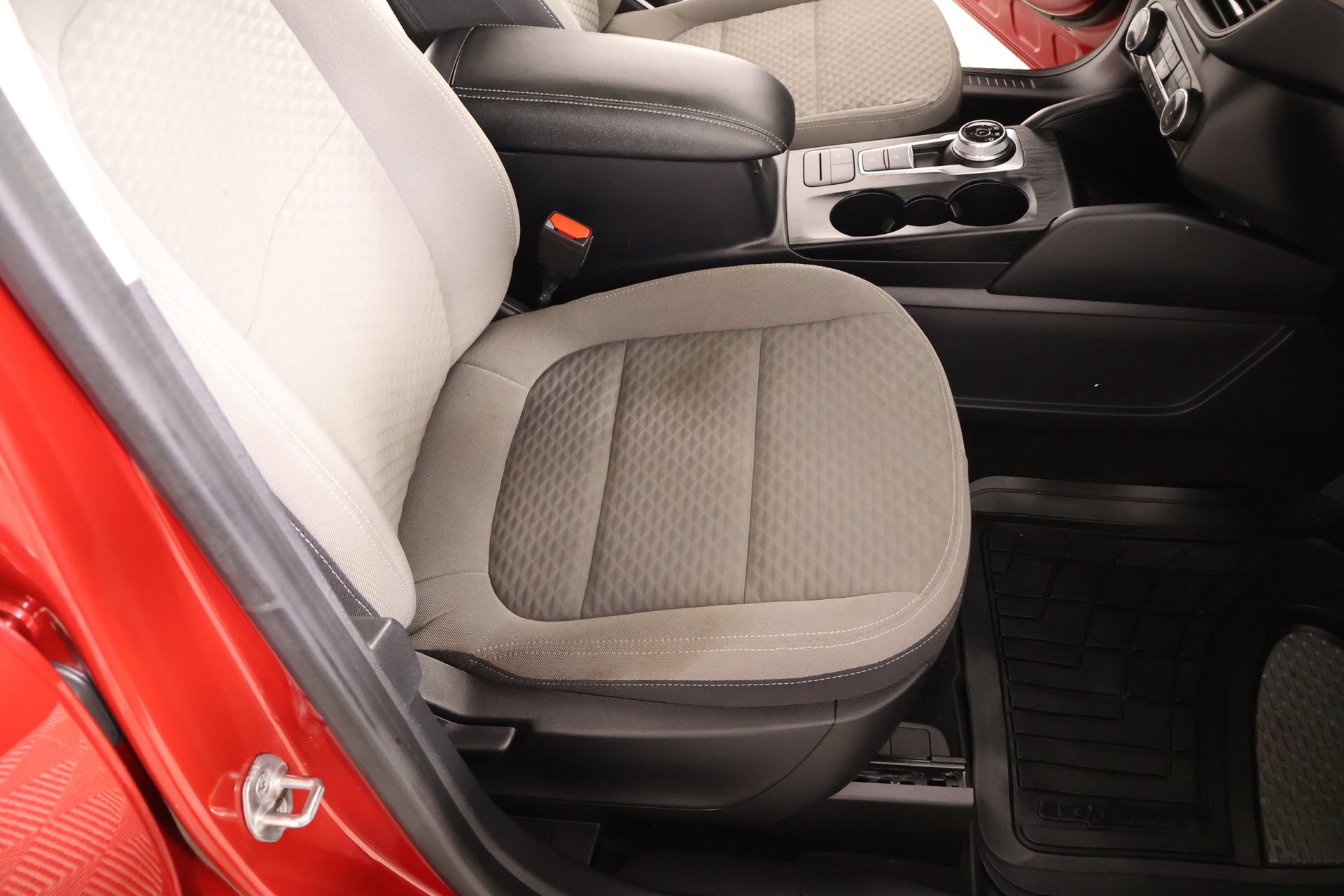 Used 2022 Ford Escape SE w/ Convenience Package FWD image 13