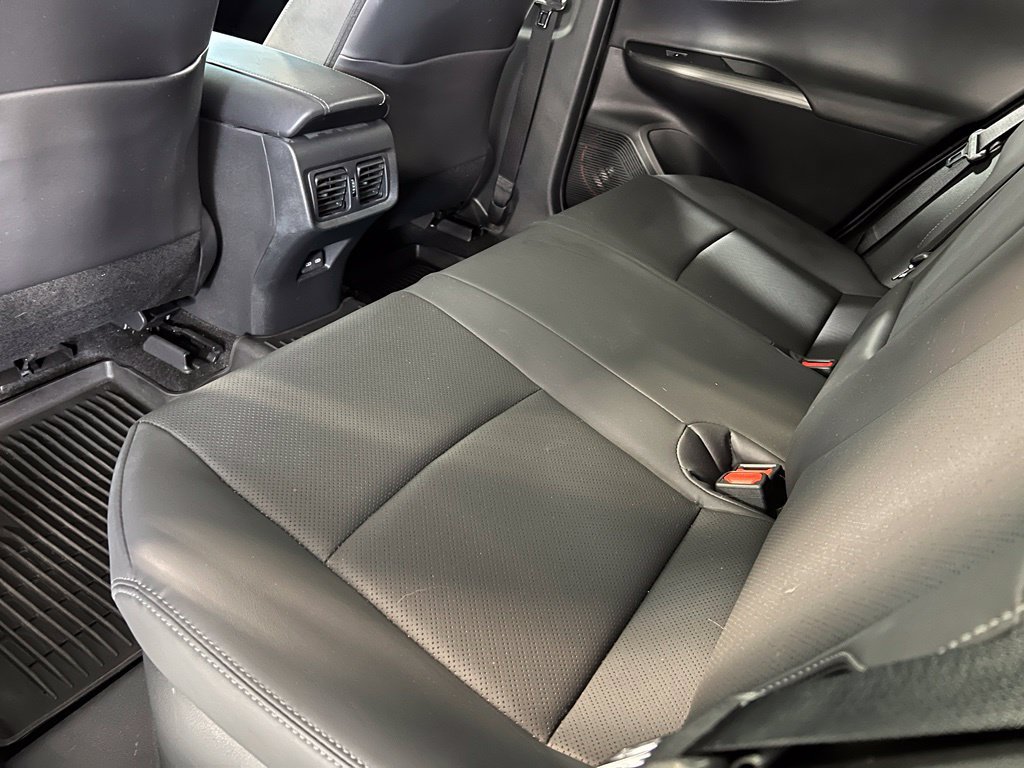 Certified 2024 Toyota Venza Limited AWD/4WD image 17