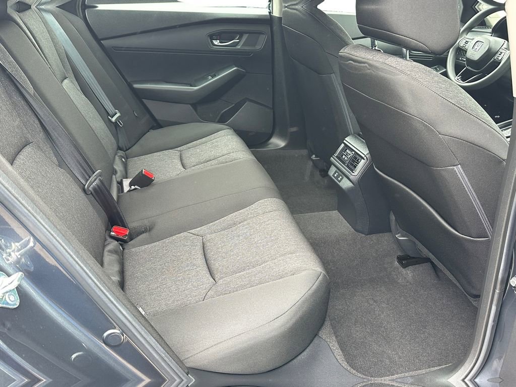 Used 2025 Honda Accord LX image 16