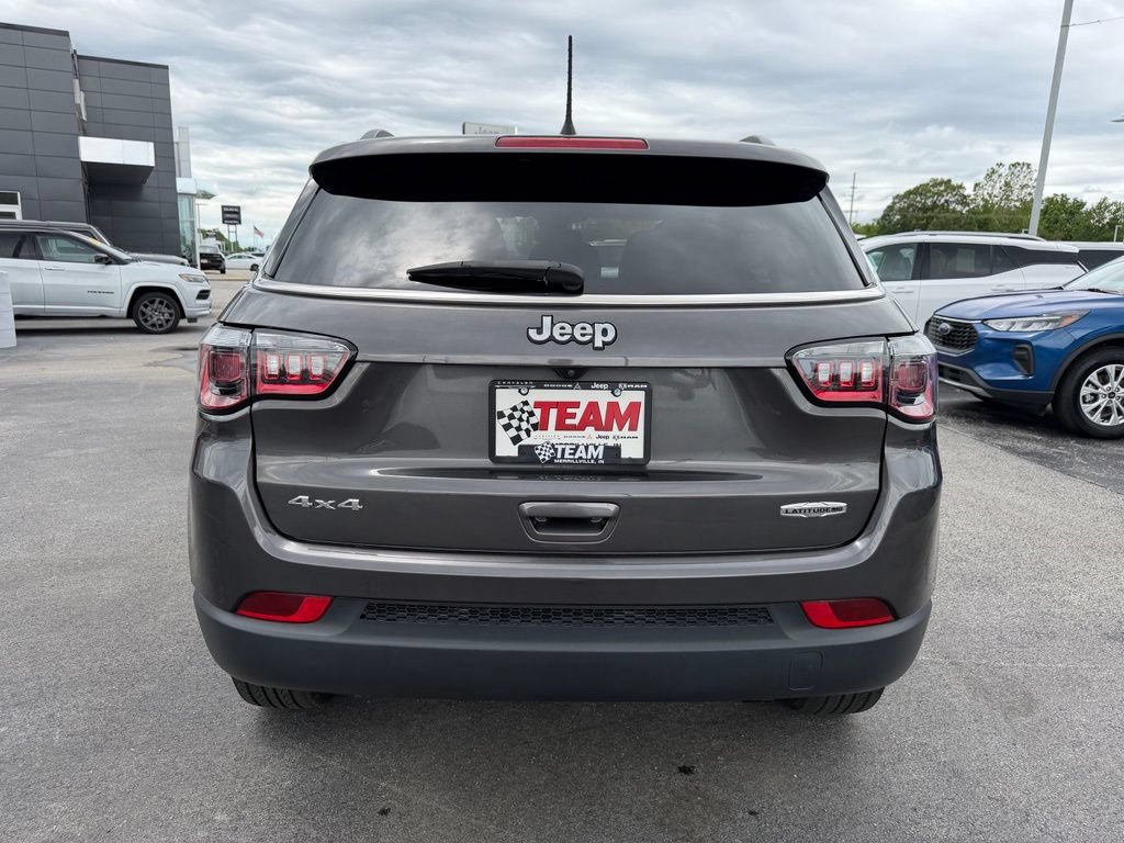 Used 2023 Jeep Compass Latitude AWD/4WD image 6