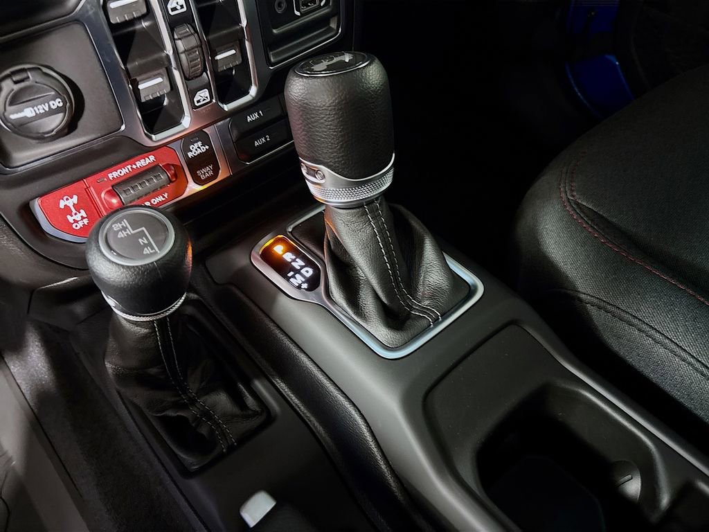 New 2025 Jeep Wrangler Unlimited Rubicon image 19