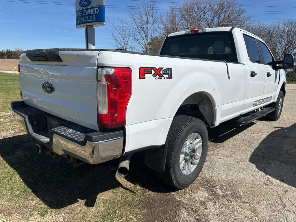 Used 2019 Ford F250 XL w/ STX Appearance Package image 9