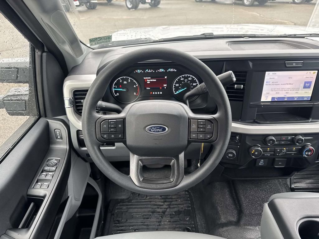 New 2026 Ford F550 2WD Crew Cab Super Duty image 8
