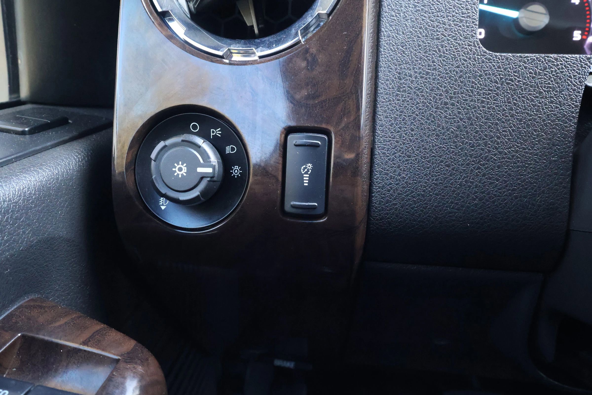 Used 2016 Ford F450 Platinum AWD/4WD image 18