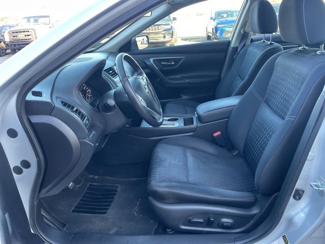 Used 2017 Nissan Altima 2.5 SV image 12