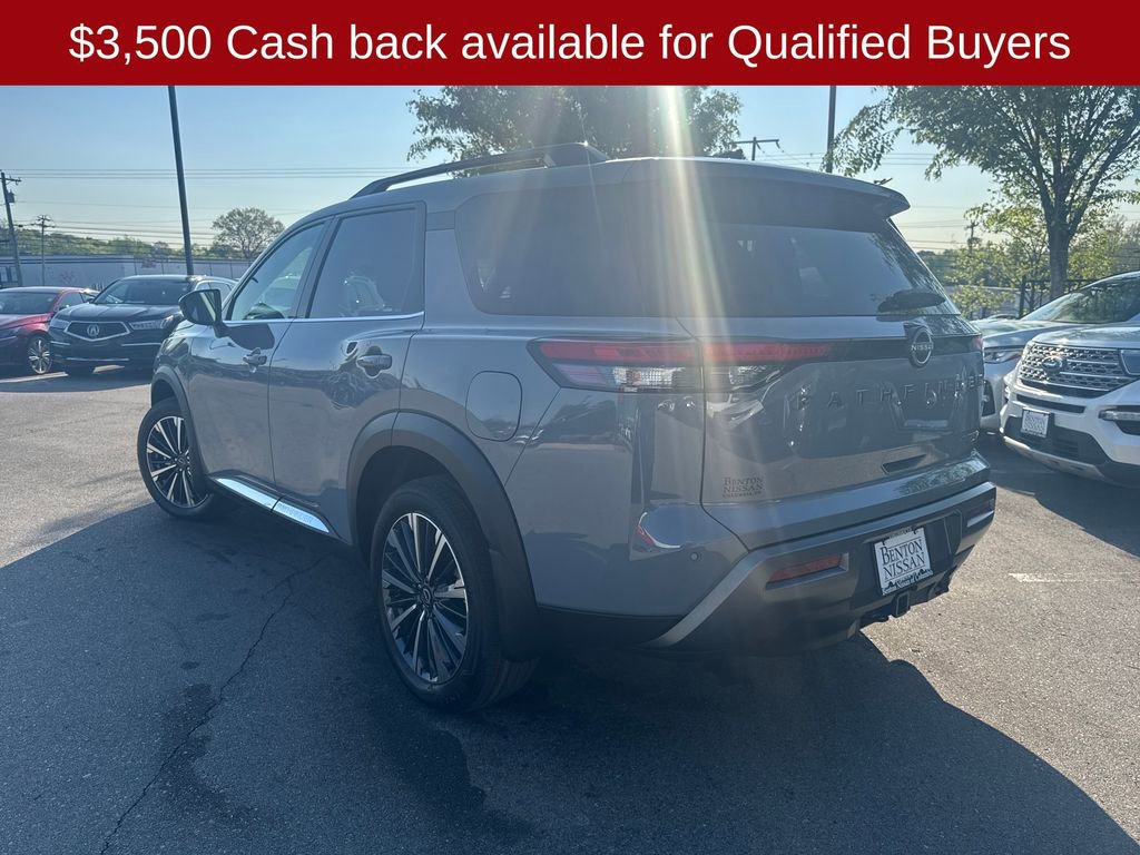 New 2026 Nissan Pathfinder Platinum image 6