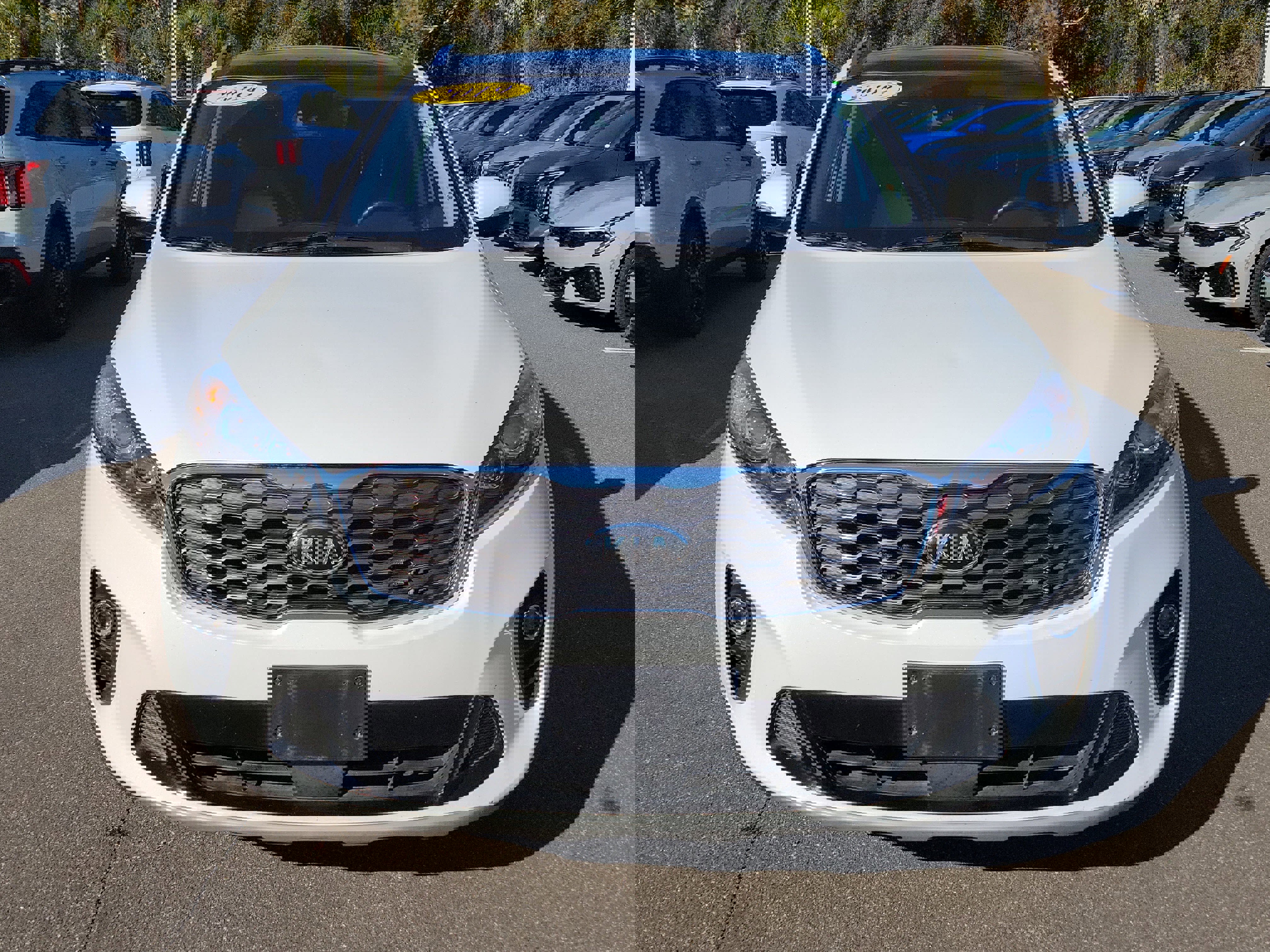 Used 2019 Kia Sorento EX image 2