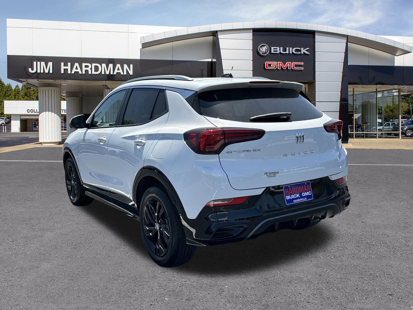Used 2024 Buick Encore GX Sport Touring w/ Comfort Package image 5
