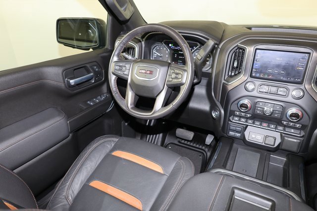 Used 2021 GMC Sierra 1500 AT4 w/ Technology Package image 9