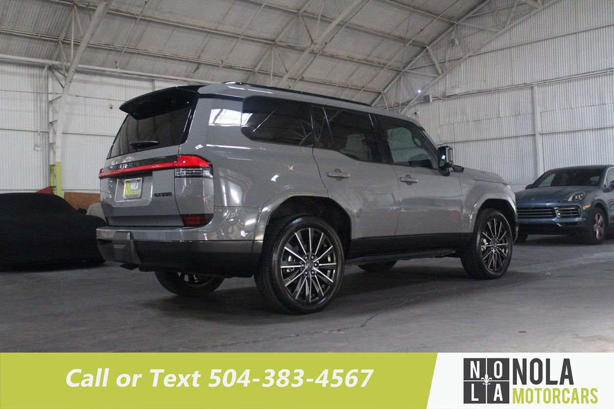 Used 2024 Lexus GX 550 image 9