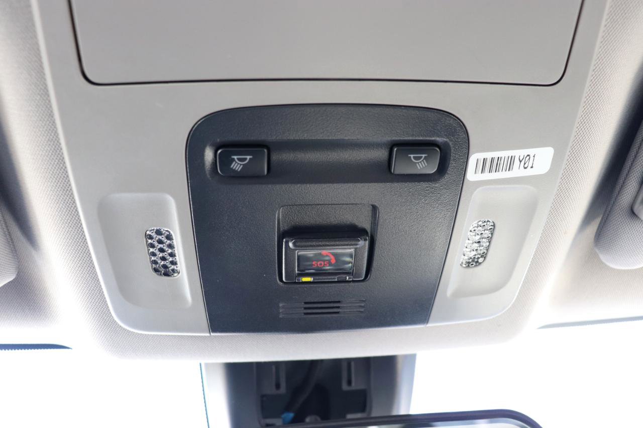 Used 2024 Toyota Camry SE image 38